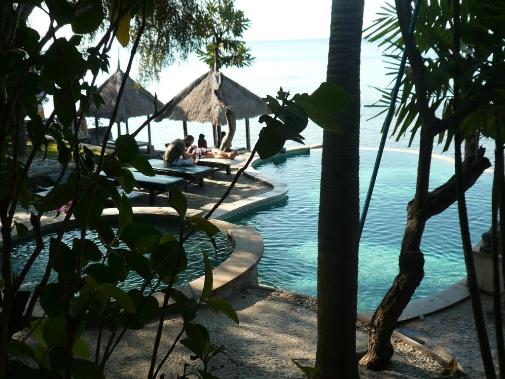 Wawa Wewe II Villas Amed Exteriör bild